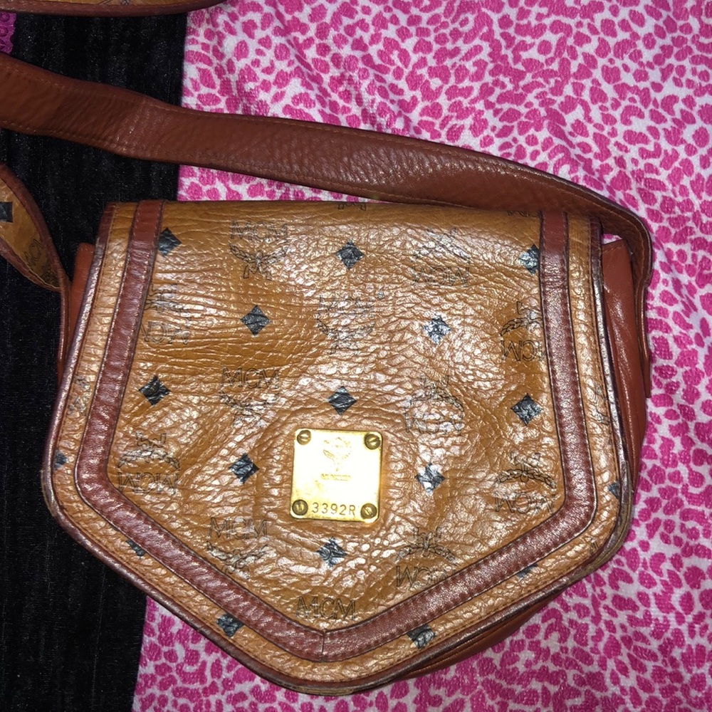 Cross bag